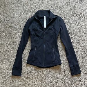 Lululemon define jacket size 0